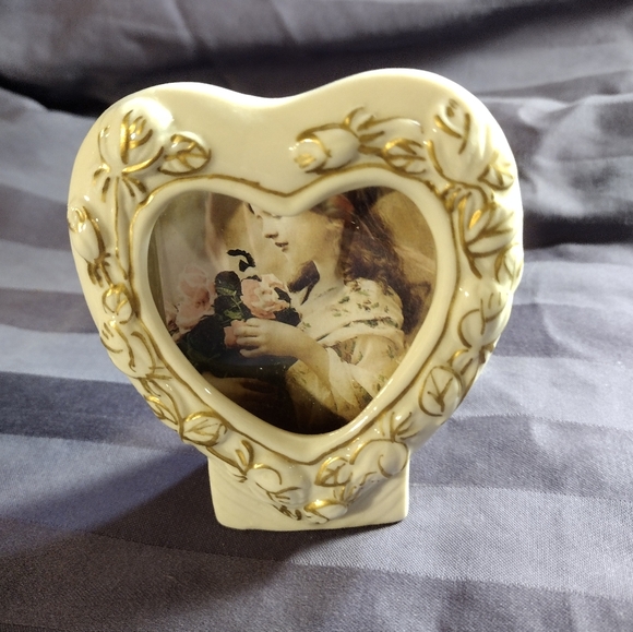 Crown Mini Photo Frames Set - Picture 6 of 9